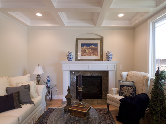 Living Room picture - 879 Clara Dr, Palo Alto 94303