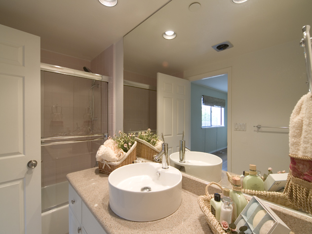 Bath1b  picture - 4151 El Camino Way, Unit A, Palo Alto 94306