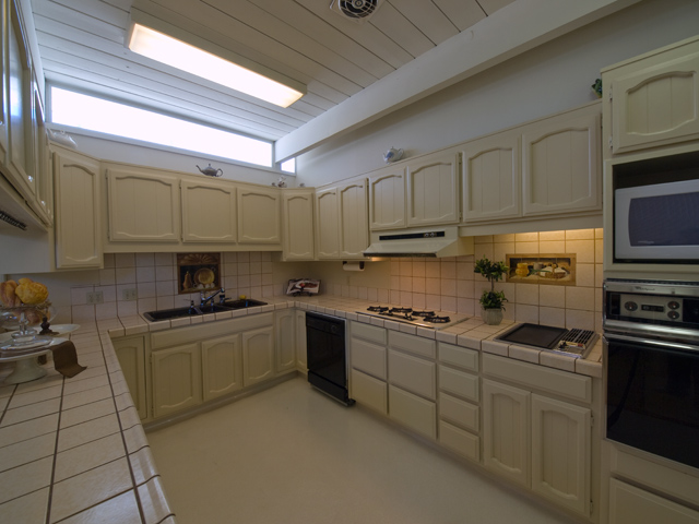 Kitchen  picture - 994 Loma Verde Ave, Palo Alto 94303