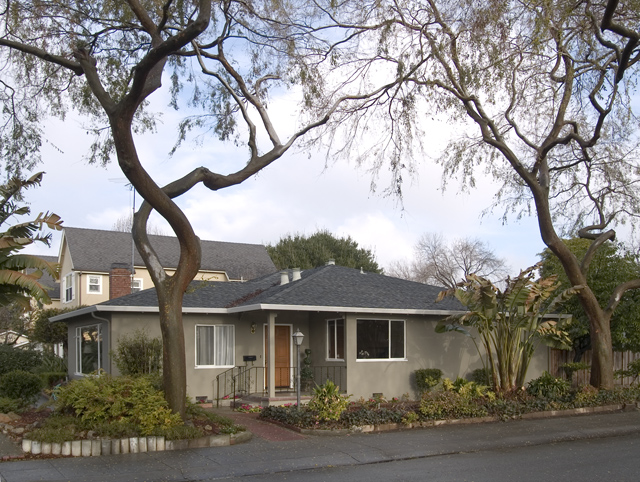 Click to go to high resolution photo