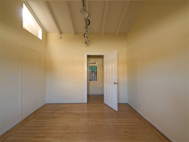 Bedroom2 picture - 2951 South Court, Palo Alto 94306