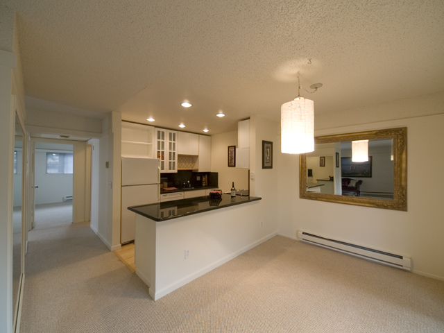 Kitchen Dining  picture - 500 W Middlefield Rd, Unit 36, Mountain View 94043