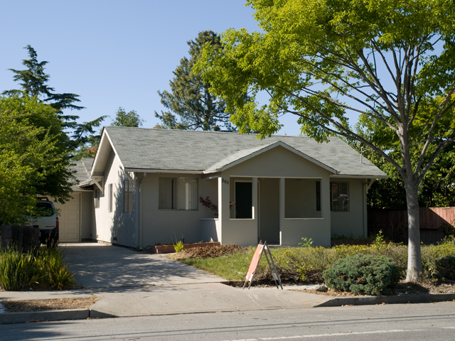 Front picture - 869 Loma Verde Ave, Palo Alto 94303