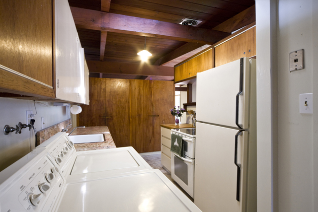 Kitchen picture - 22 Roosevelt Cir, Palo Alto 94306