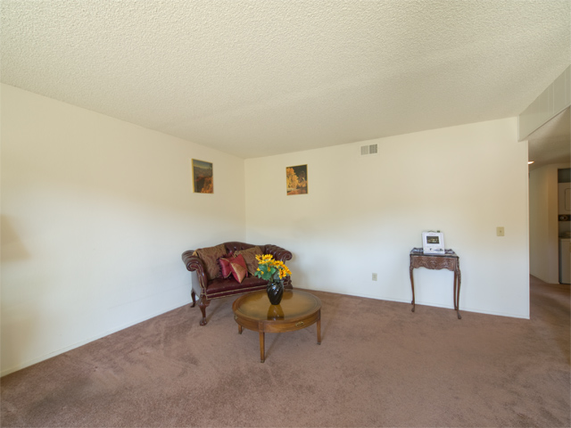 Living picture - 777 San Antonio Rd, Unit 61, Palo Alto 94303