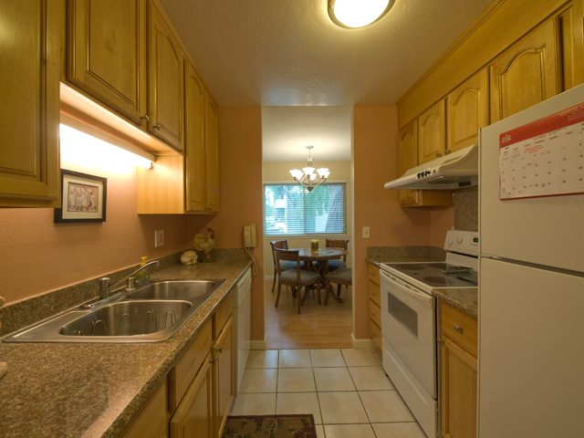Kitchen  picture - 777 San Antonio Rd, Unit 9, Palo Alto 94303