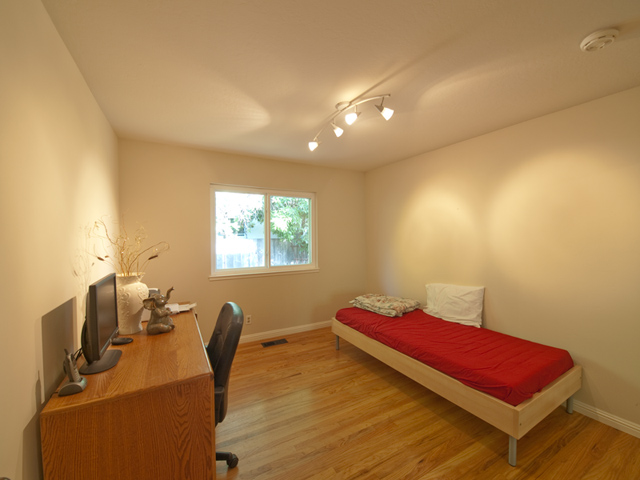 Bedroom 3 picture - 4191 Briarwood Way, Palo Alto 94306