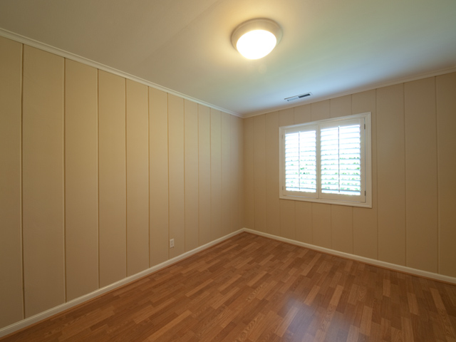 Bedroom 3 picture - 712 Coastland Dr, Palo Alto 94303