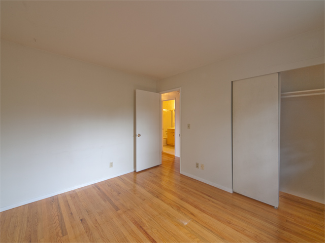 Bedroom 2 picture - 641 Marion Ave, Palo Alto 94301