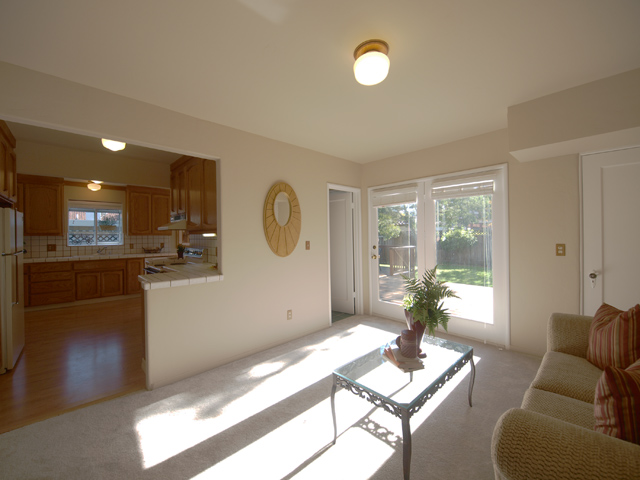 Family Room (C) picture - 1540 Escobita Ave, Palo Alto 94306