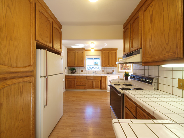 Kitchen (E) picture - 1540 Escobita Ave, Palo Alto 94306