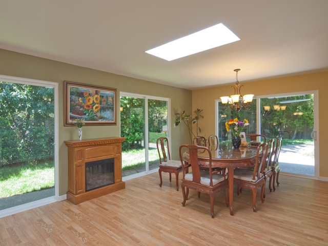 Family Dining (C) picture - 4257 Los Palos Ave, Palo Alto 94306