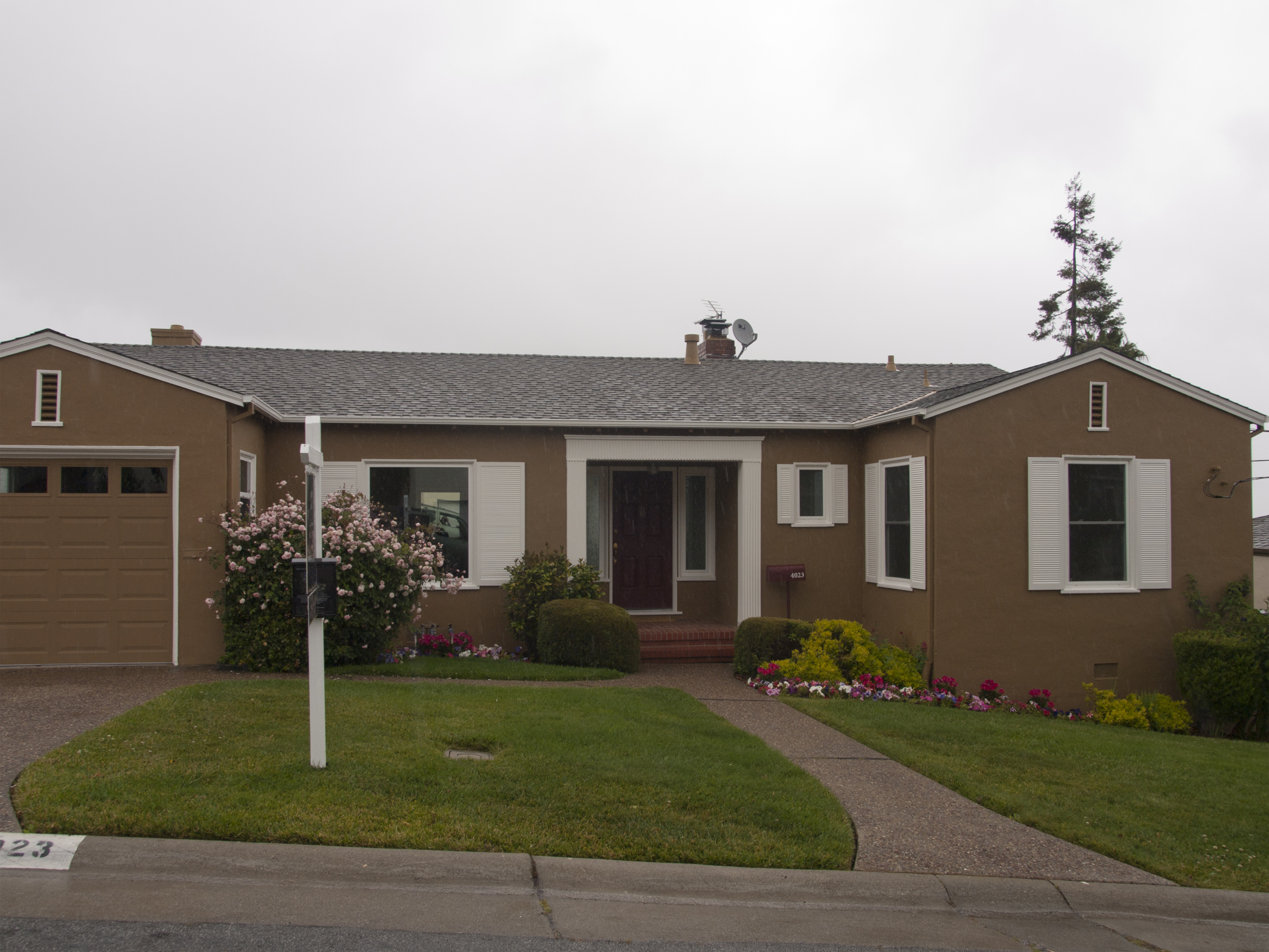 Front View - 4023 Bayview Ave, San Mateo 94403
