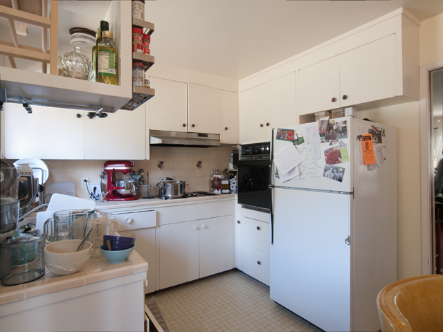 Front Kitchen picture - 657 Channing Ave, Palo Alto 94301