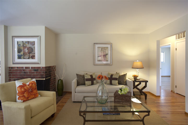 Living Room picture - 4117 Park Blvd, Palo Alto 94306