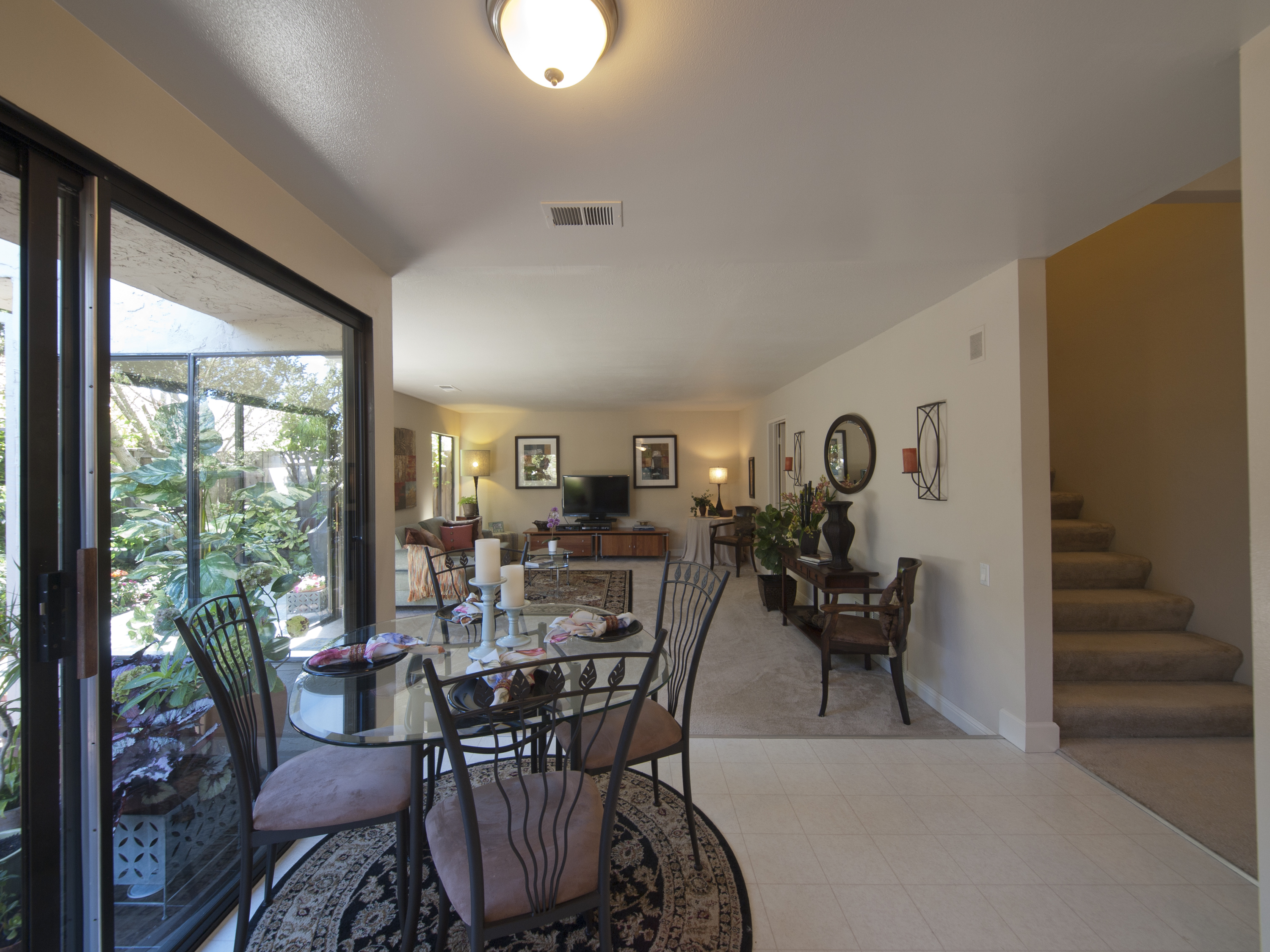 18 Portofino Cir, Redwood Shores 94065 - Eating Area (A)