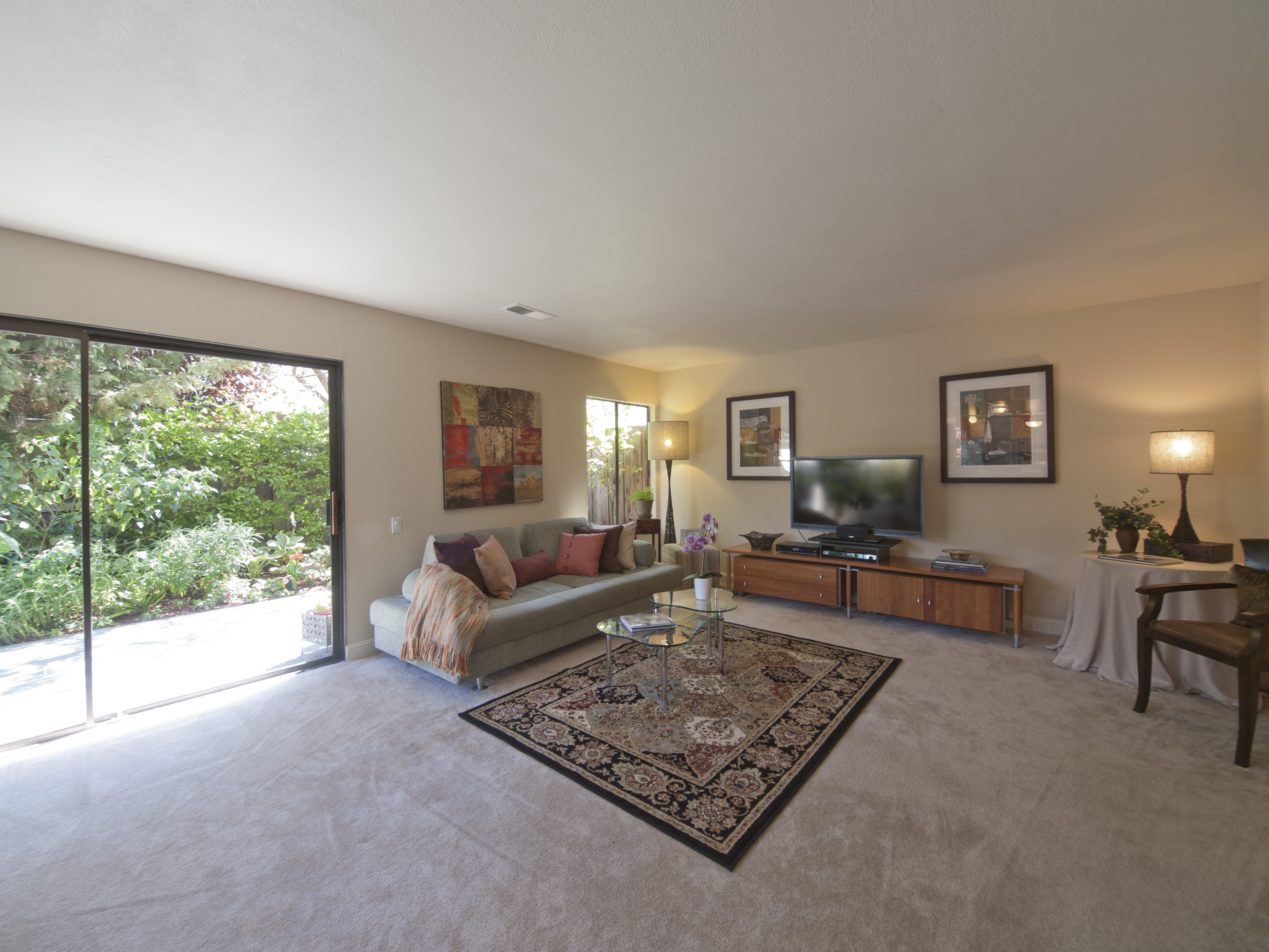18 Portofino Cir, Redwood Shores 94065 - Family Room (A)
