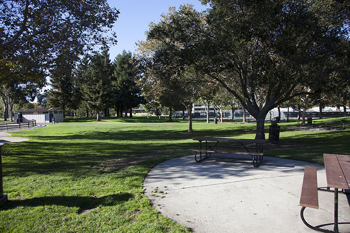 Nearby Whisman Park picture - 190 E Middlefield Rd, Mountain View 94043