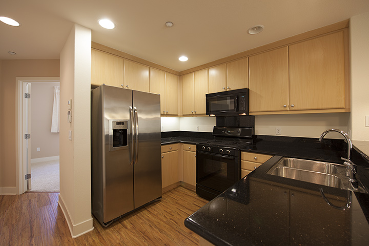 Kitchen picture - 3720 Heron Way, Palo Alto 94303