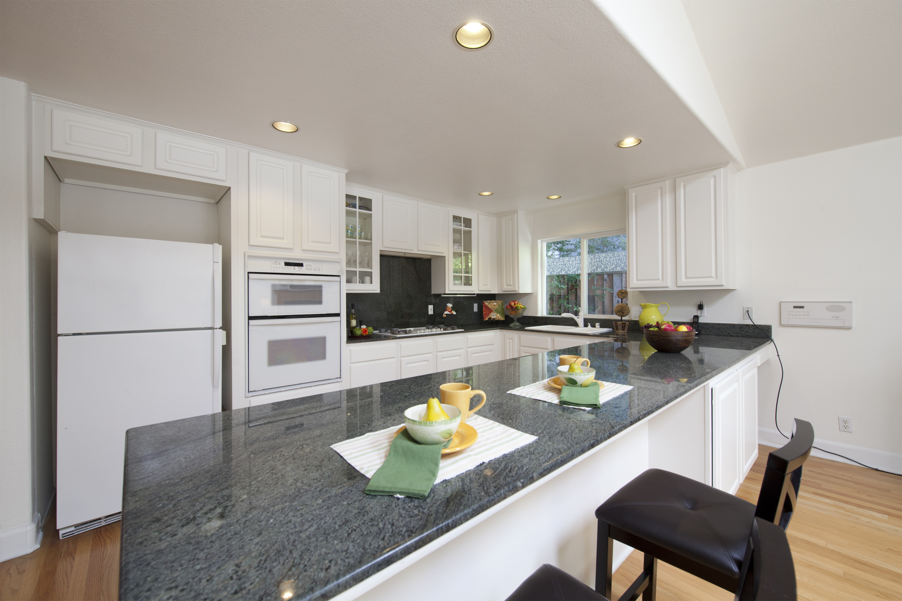 1330 S California Ave, Palo Alto 94306 - Kitchen (B)