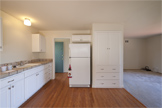 Kitchen - 2154 Sheraton Dr, Santa Clara 95050
