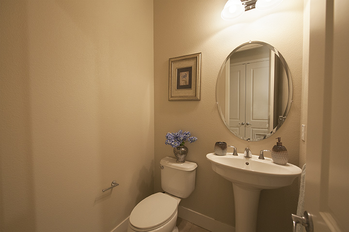 Half Bath picture - 1104 Trinity Ln, Palo Alto 94303