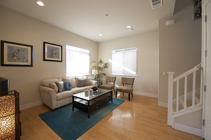 Living Room picture - 1104 Trinity Ln, Palo Alto 94303