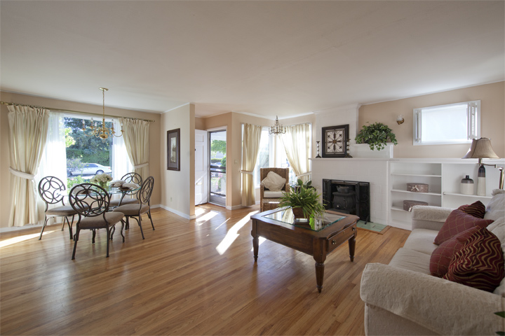 Living Room picture - 2795 Waverley St, Palo Alto 94306