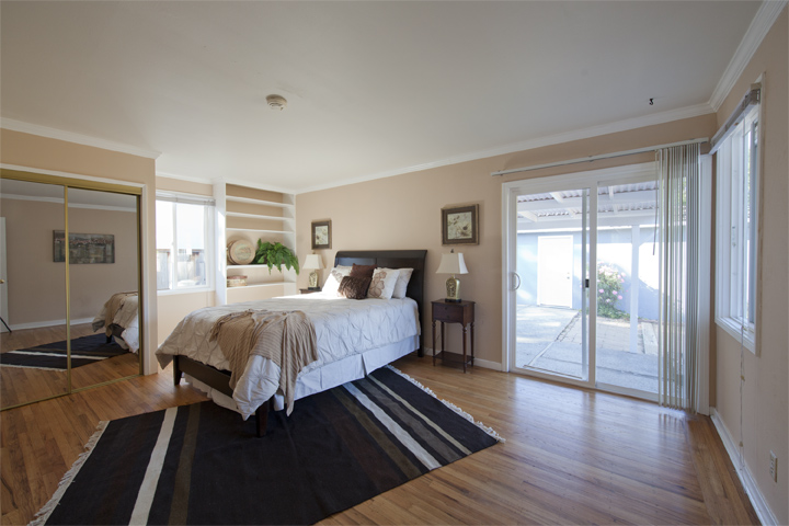 Master Bedroom picture - 2795 Waverley St, Palo Alto 94306