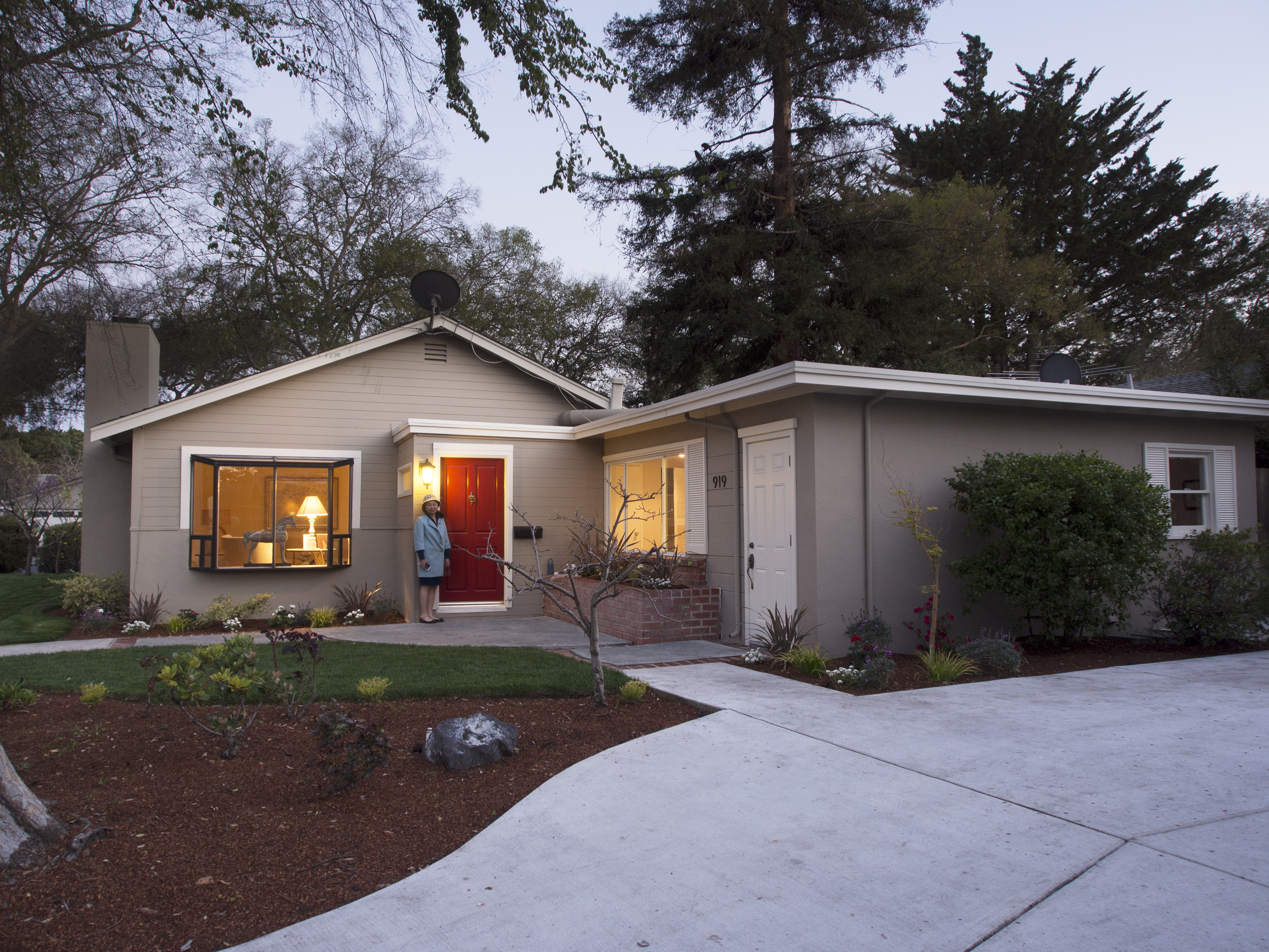 919 Clara Dr, Palo Alto 94303 - Clara Dr 919 (D)