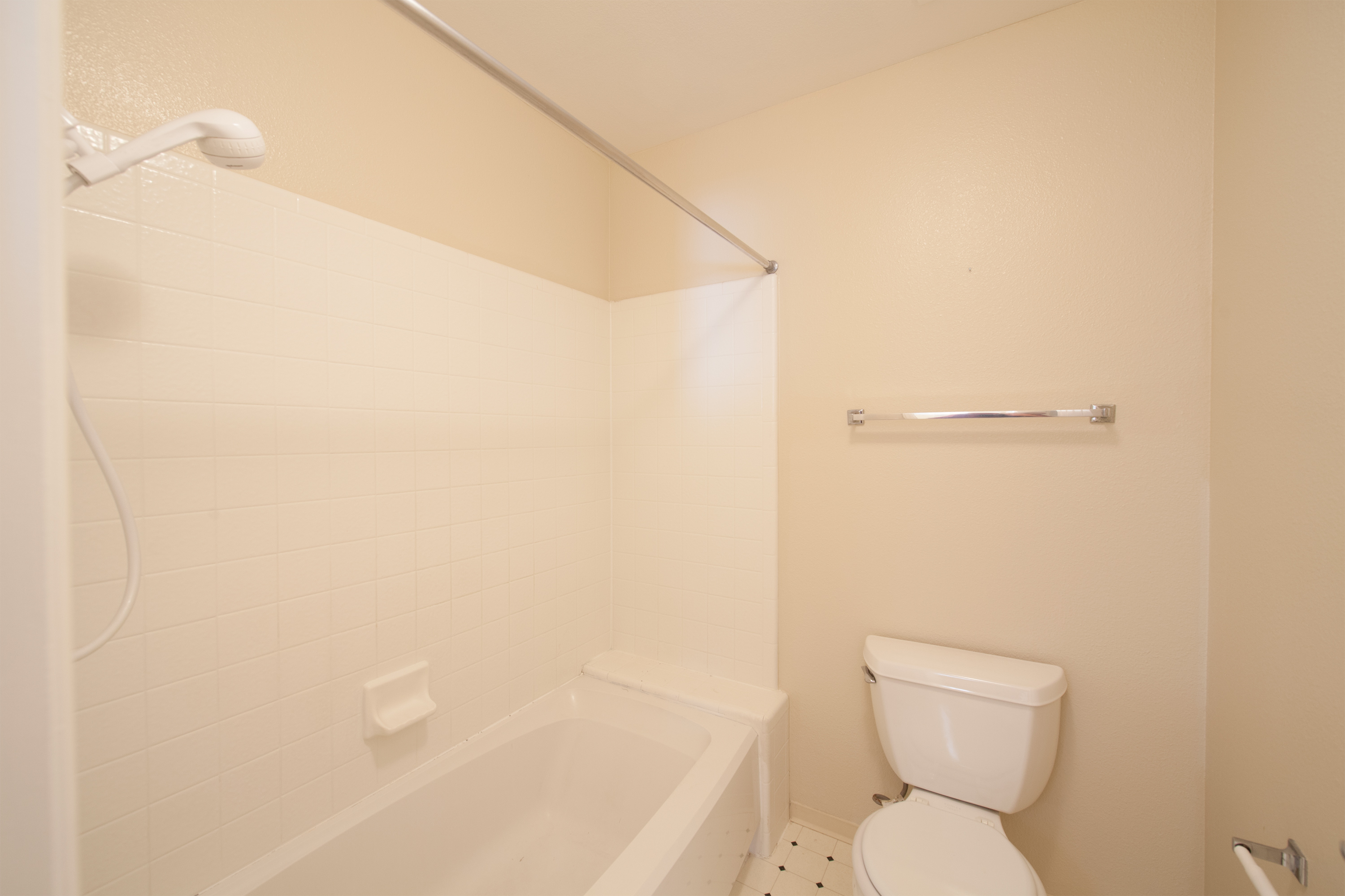 1262 Oregold Pl, San Jose 95131 - Bathroom 3 (B)