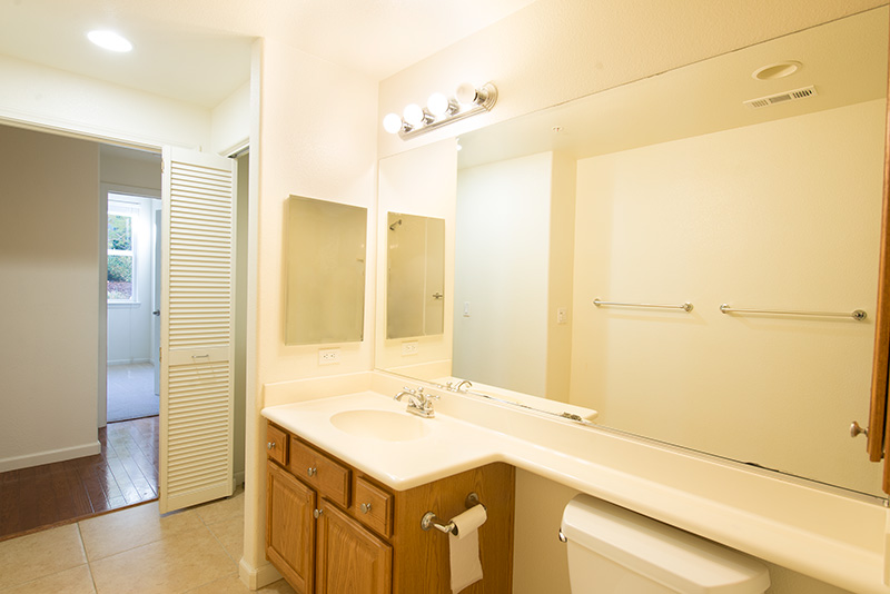 Bathroom picture - 600 S Abel St, Unit 223, Milpitas 95035
