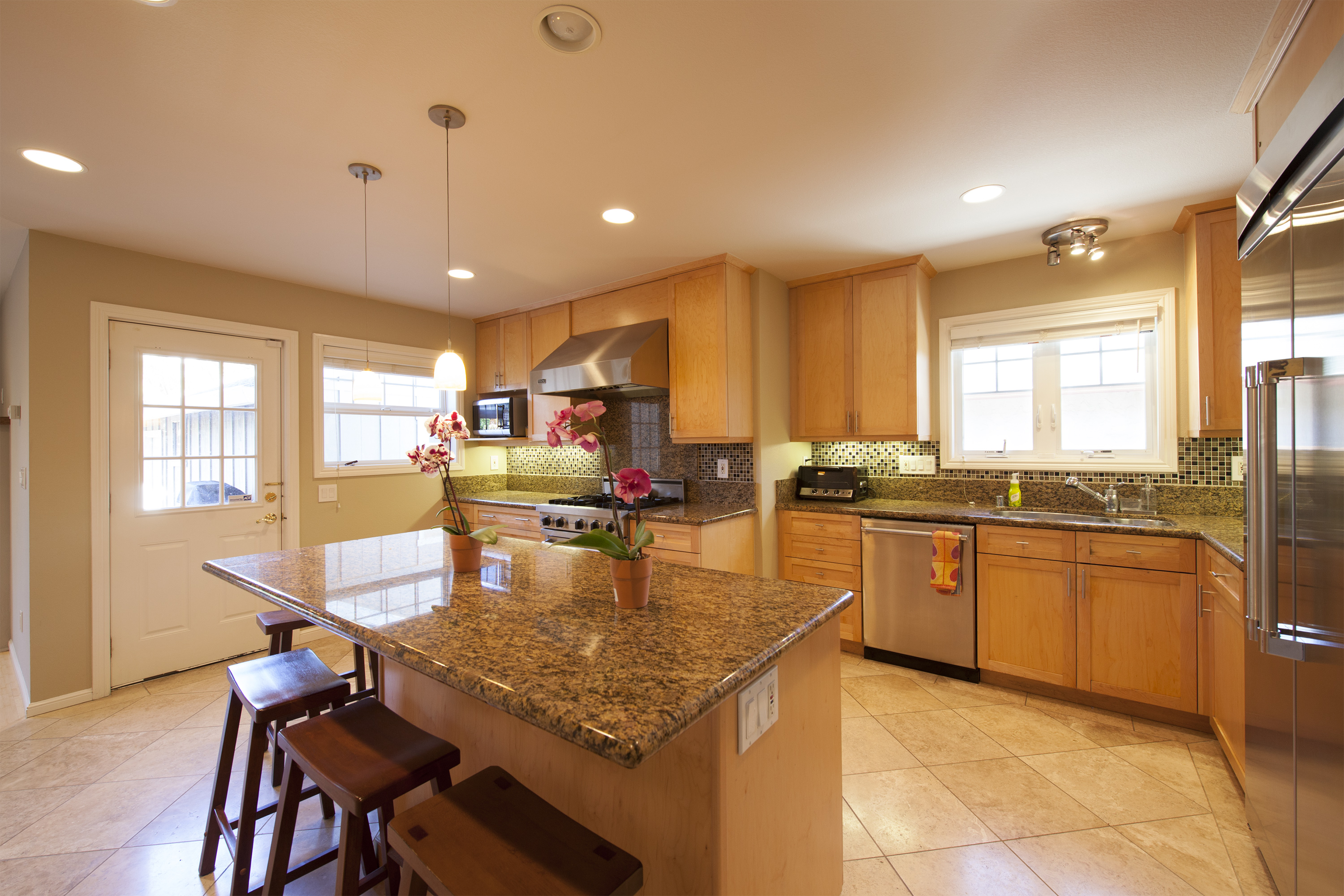 239 Sequoia Ave, Redwood City 94061 - Kitchen (A)