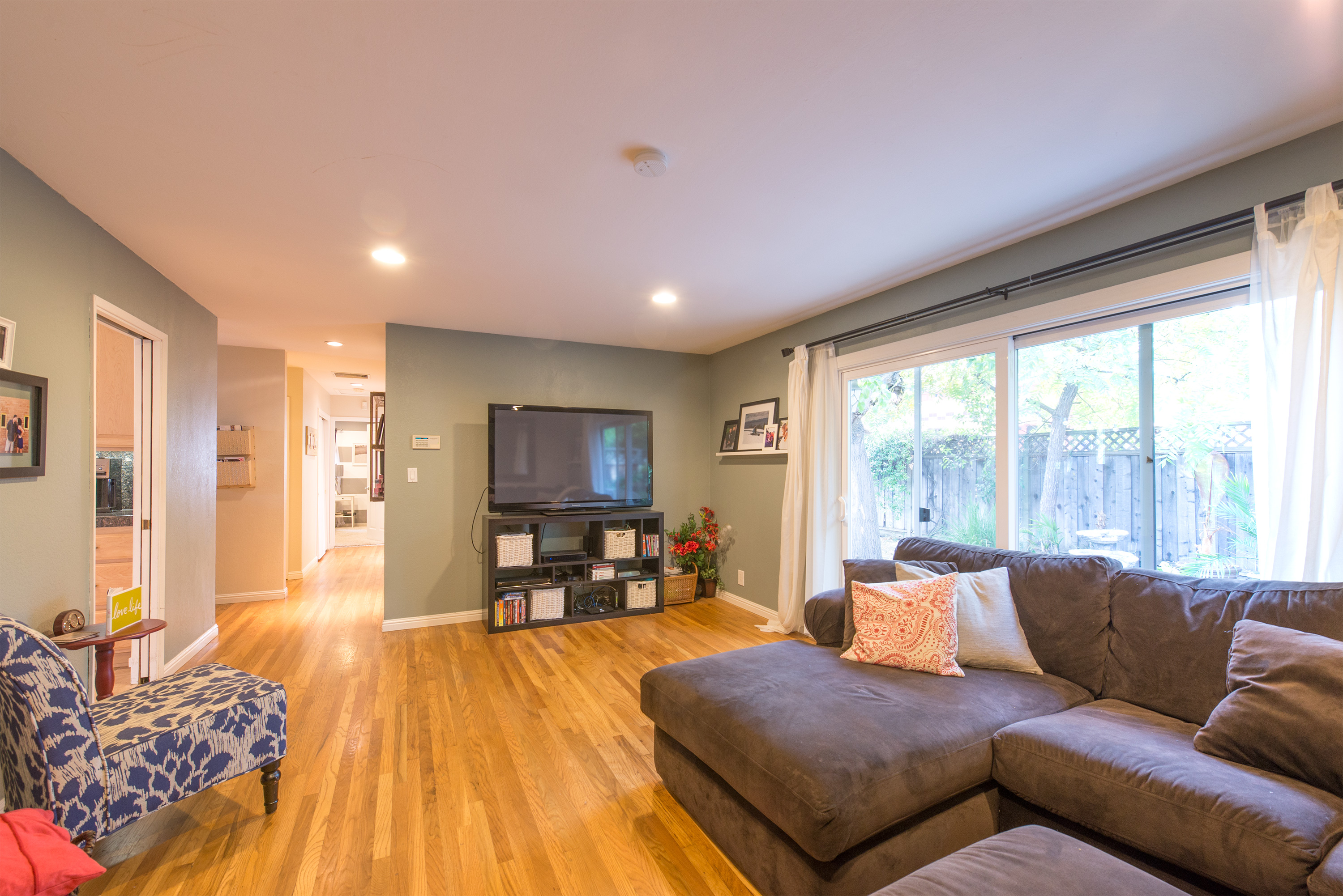 1159 Topaz Ave, San Jose 95117 - Living Room (E)