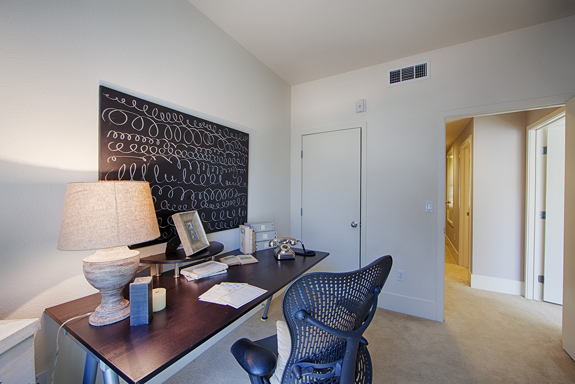 Bedroom 3 (C) picture - 823 Altaire Walk, Palo Alto 94303
