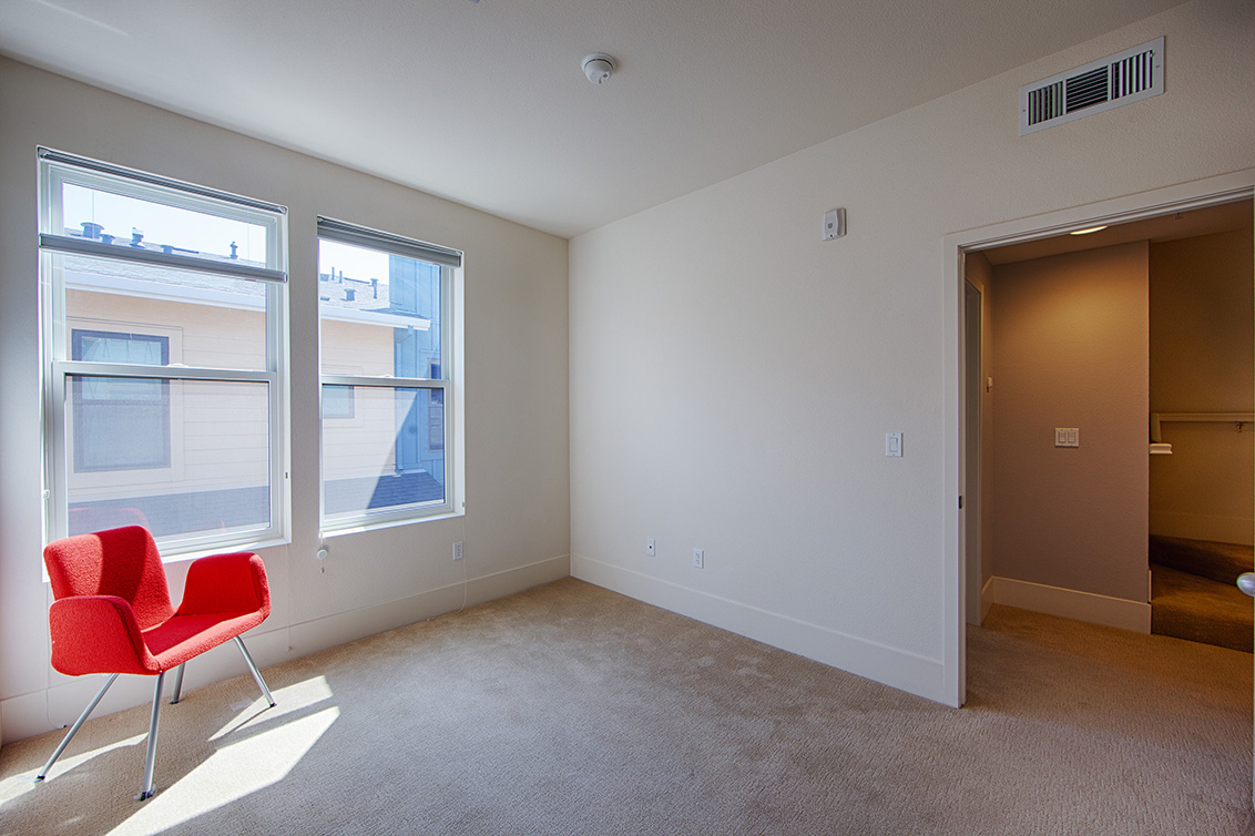 Bedroom 4 (B) picture - 823 Altaire Walk, Palo Alto 94303