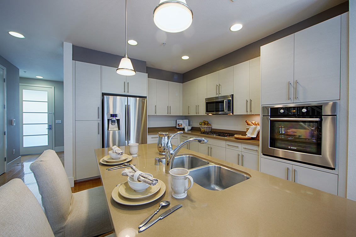 Kitchen (C) picture - 823 Altaire Walk, Palo Alto 94303