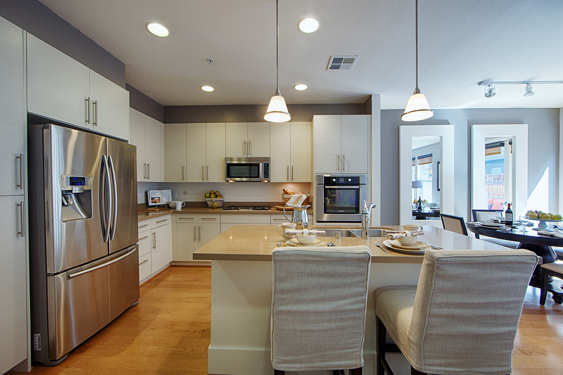 Kitchen (D) picture - 823 Altaire Walk, Palo Alto 94303
