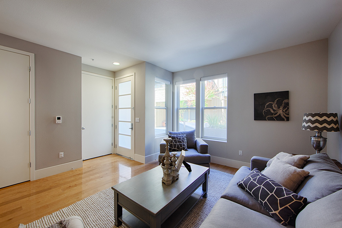 Living Room (C) picture - 823 Altaire Walk, Palo Alto 94303