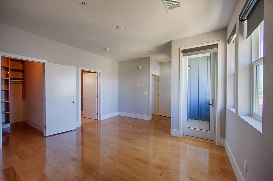 Master Bedroom (A) picture - 823 Altaire Walk, Palo Alto 94303