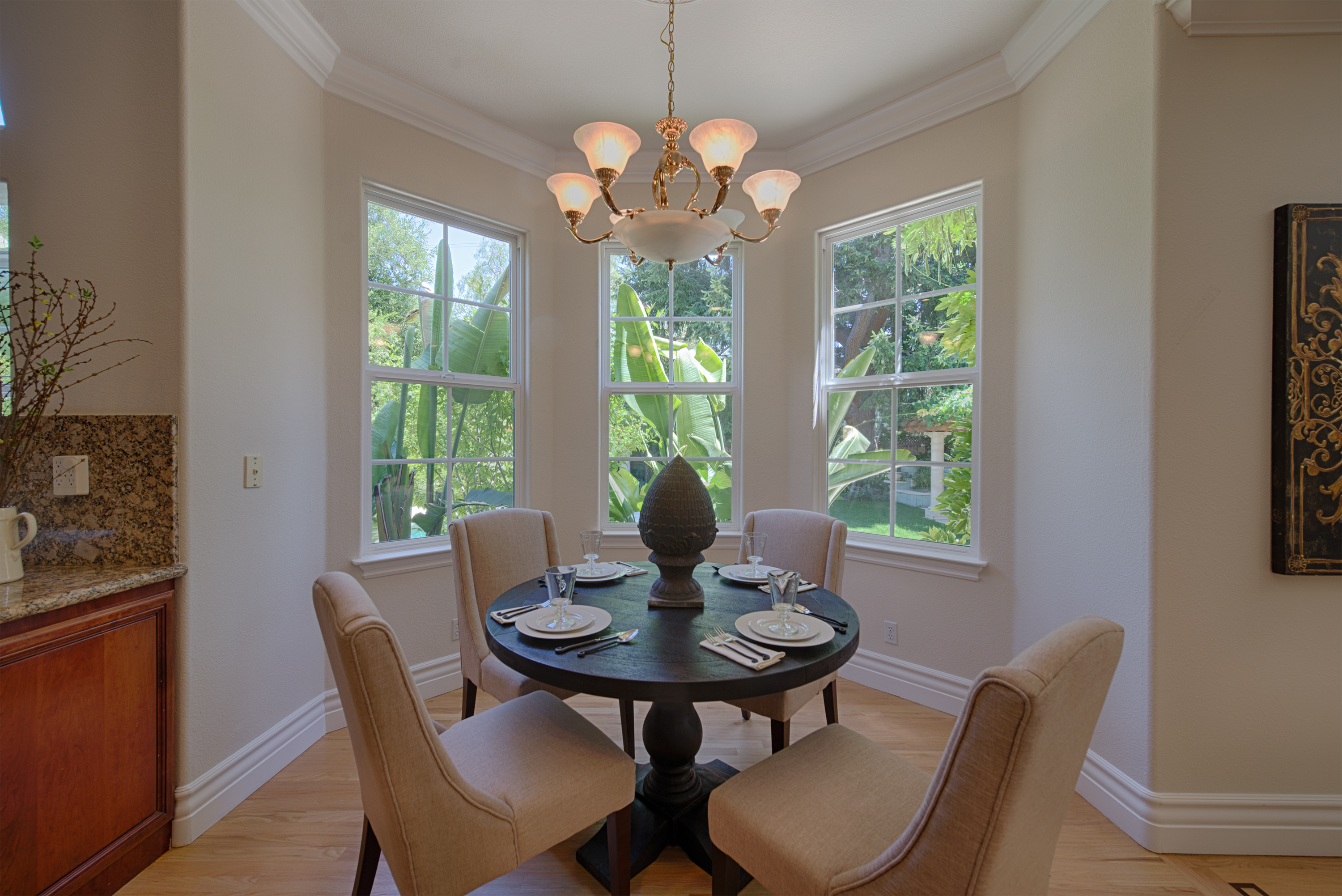 763 Florales Dr, Palo Alto 94306 - Breakfast Area (C)