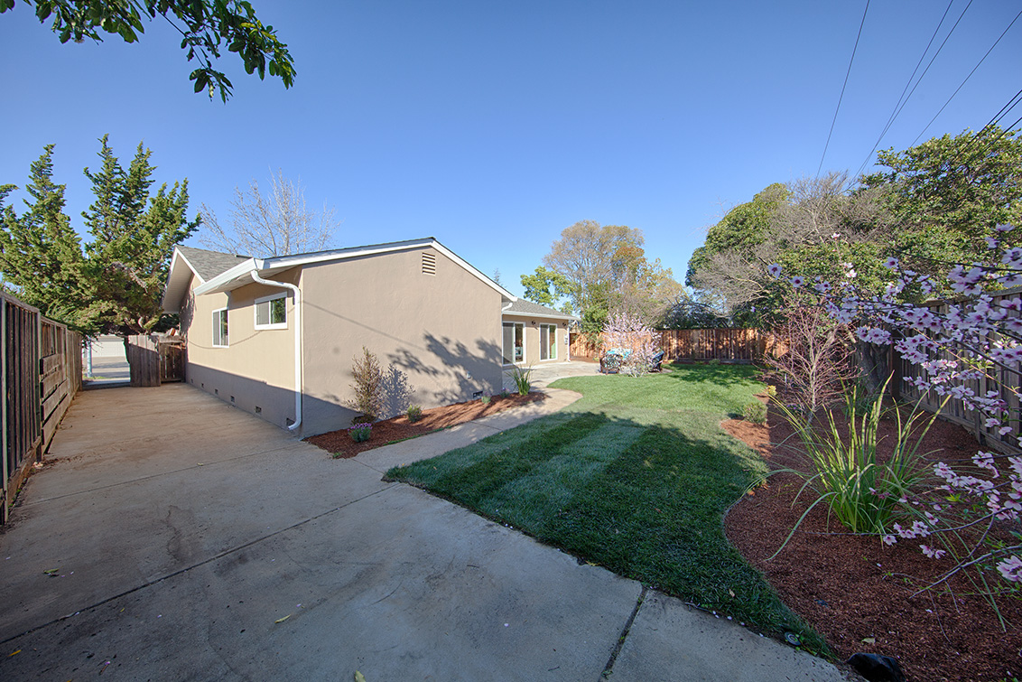 Backyard (A) picture - 7778 Lilac Way, Cupertino 95014