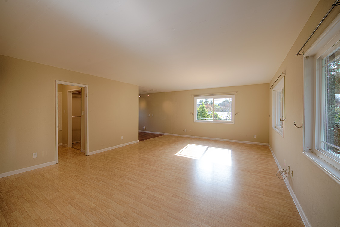 Master Bedroom picture - 601 Matadero Ave, Palo Alto 94306