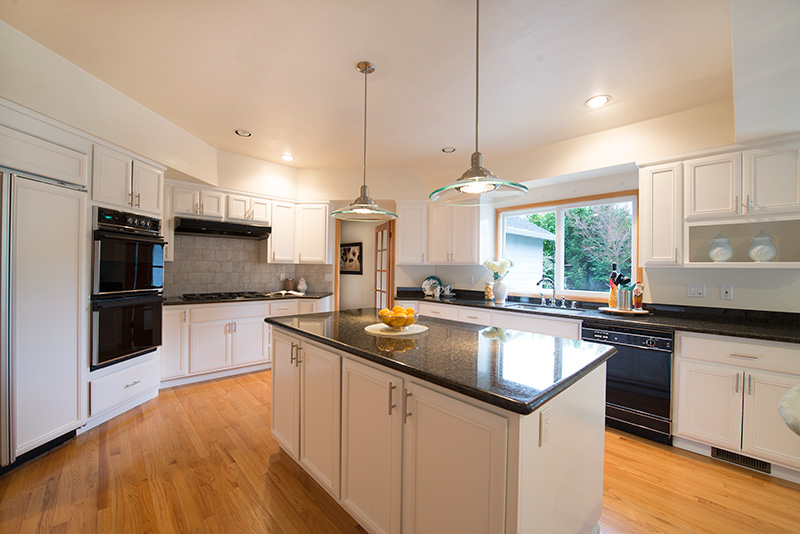 Kitchen - 1705 Orr Ct, Los Altos
