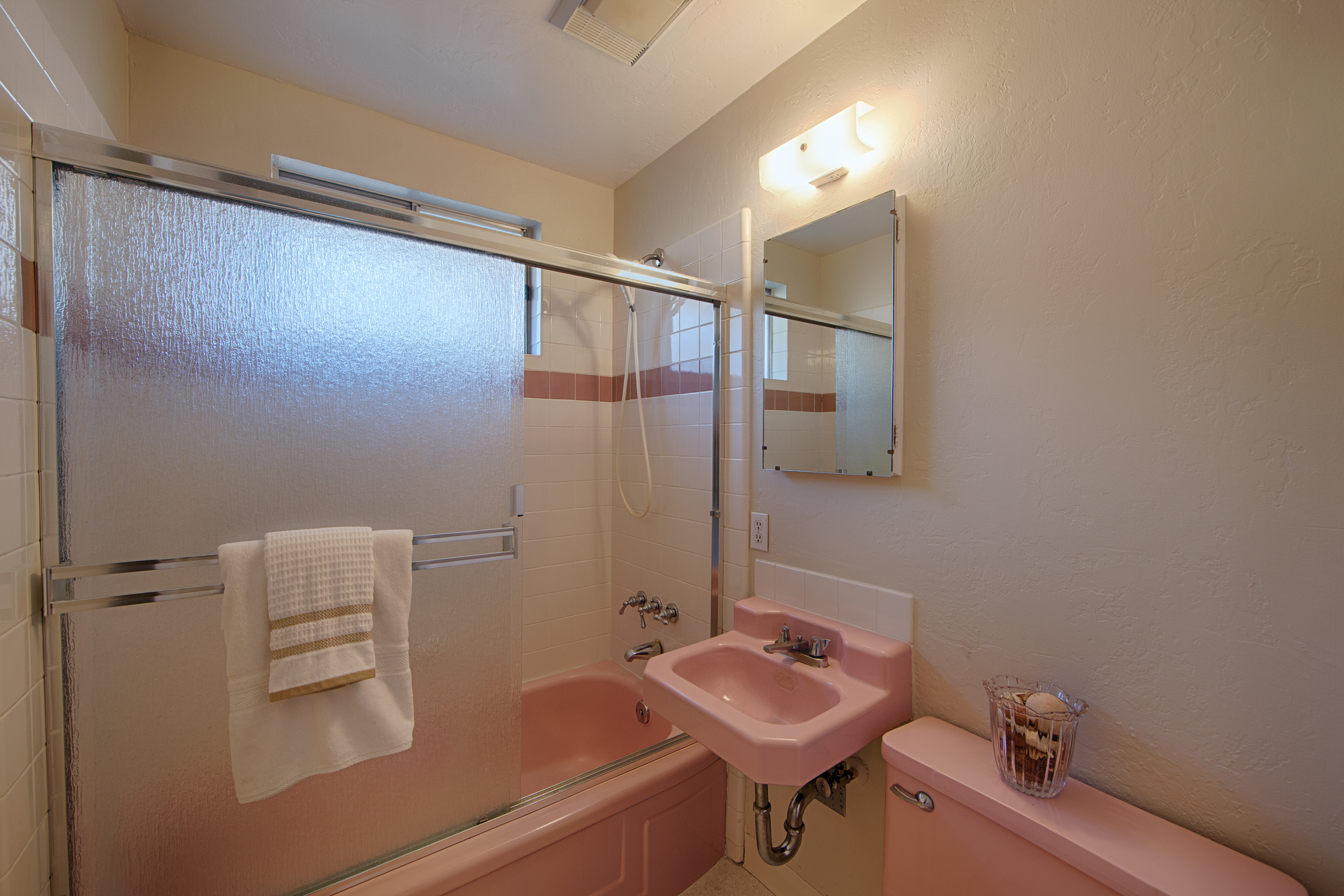 3010 South Ct, Palo Alto 94306 - Bathroom 2 (A)