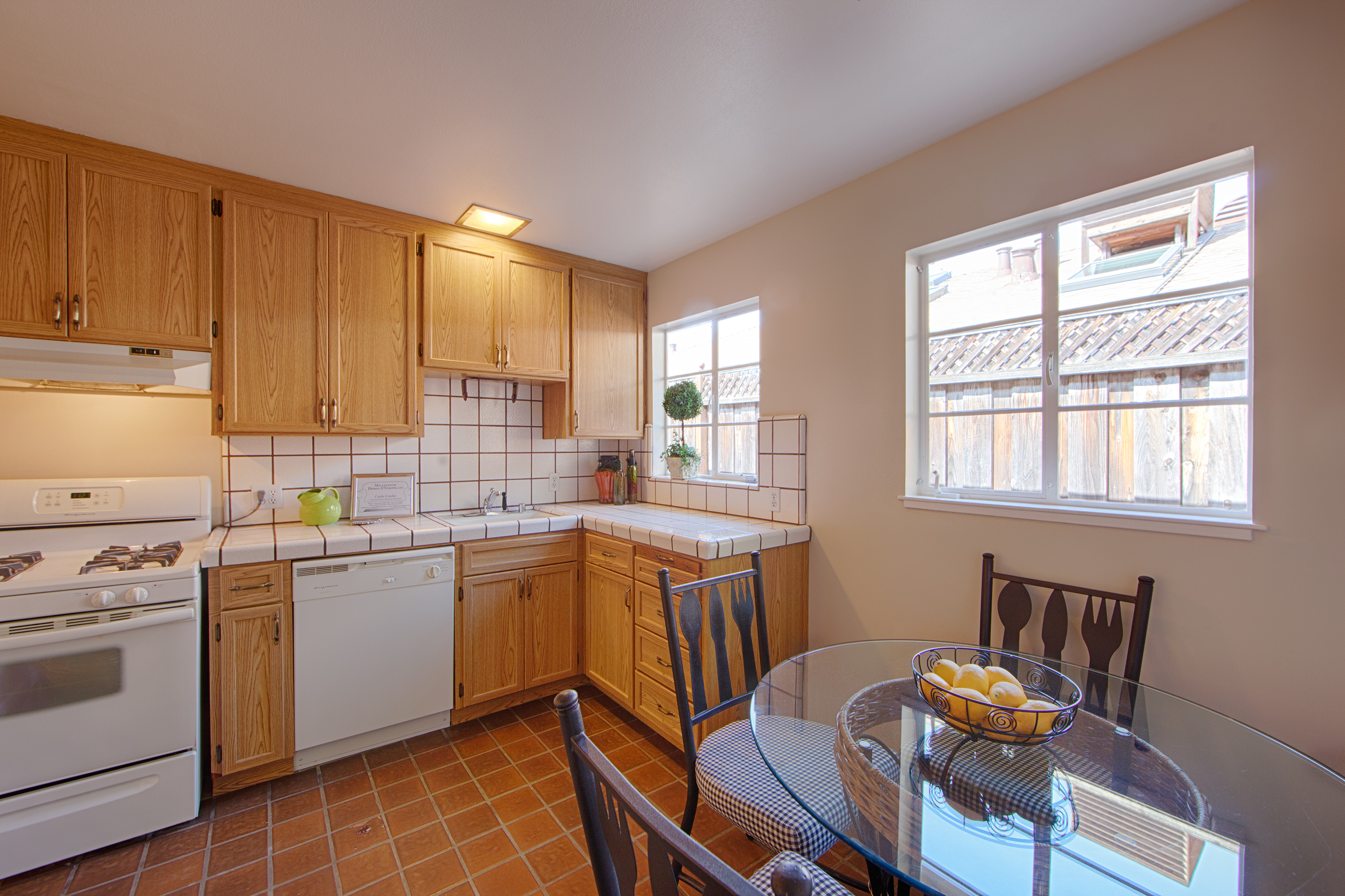 3010 South Ct, Palo Alto 94306 - Kitchen (B)