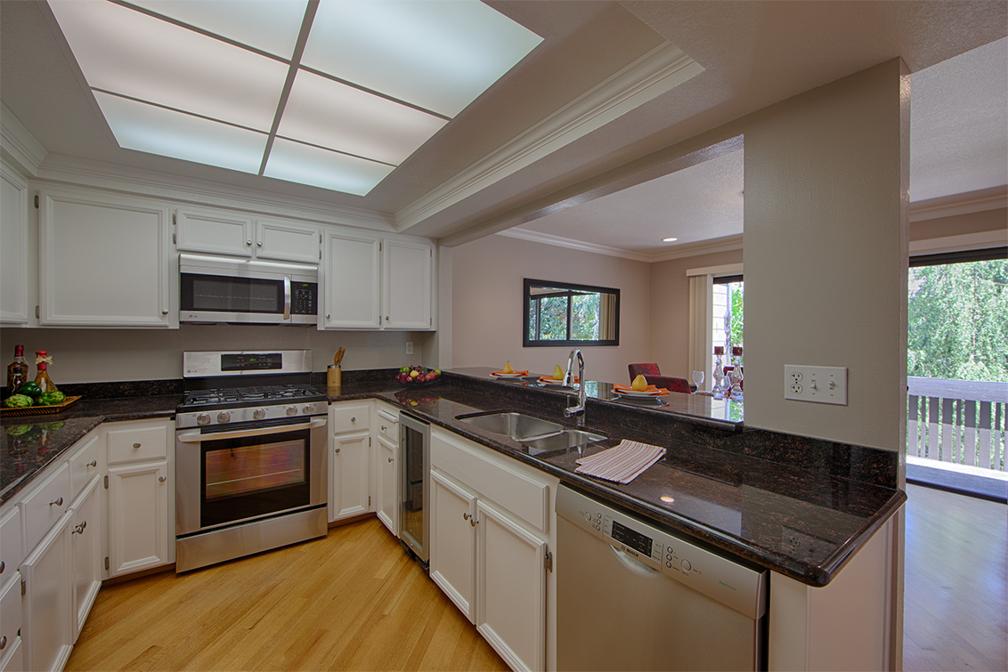 Kitchen picture - 4152 Thain Way, Palo Alto 94306