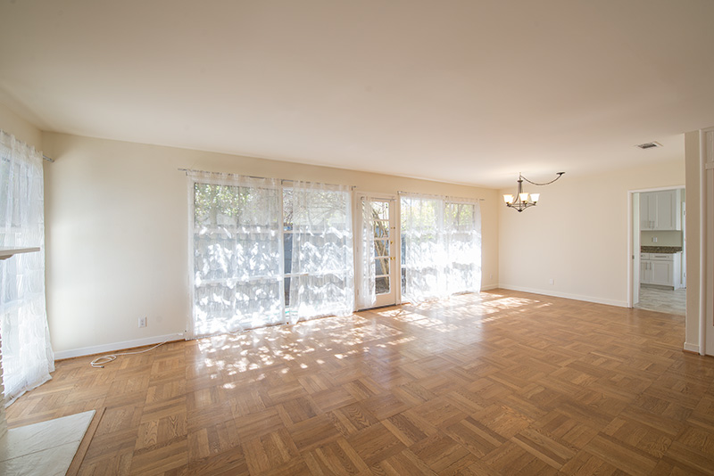 Living Dining Room picture - 291 Walter Hays Dr, Palo Alto