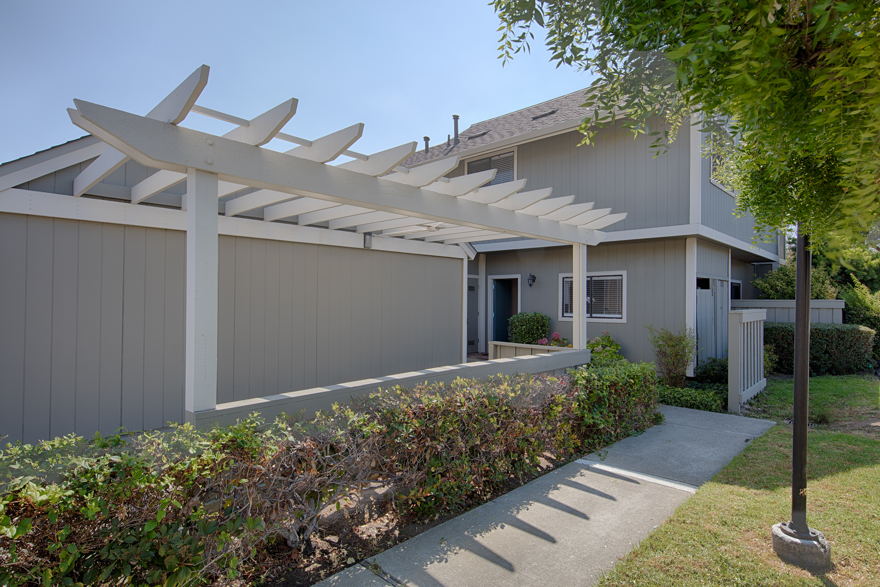 Front View - 852 Canis Ln, Foster City 94404