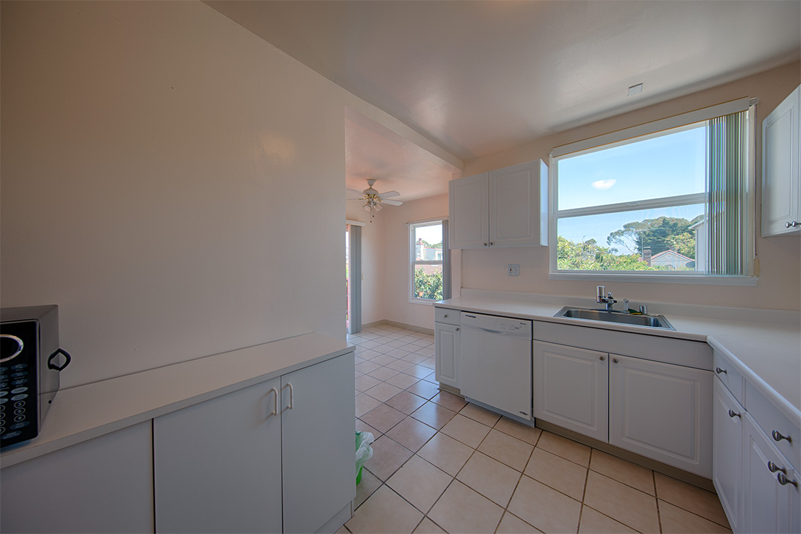 Kitchen picture - 150 Hazel Ave, Millbrae 94030